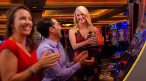 123mmk လောင်းကြေး မြန်မာ ဘောလုံးပွဲ Bet Types Handicap Over Under